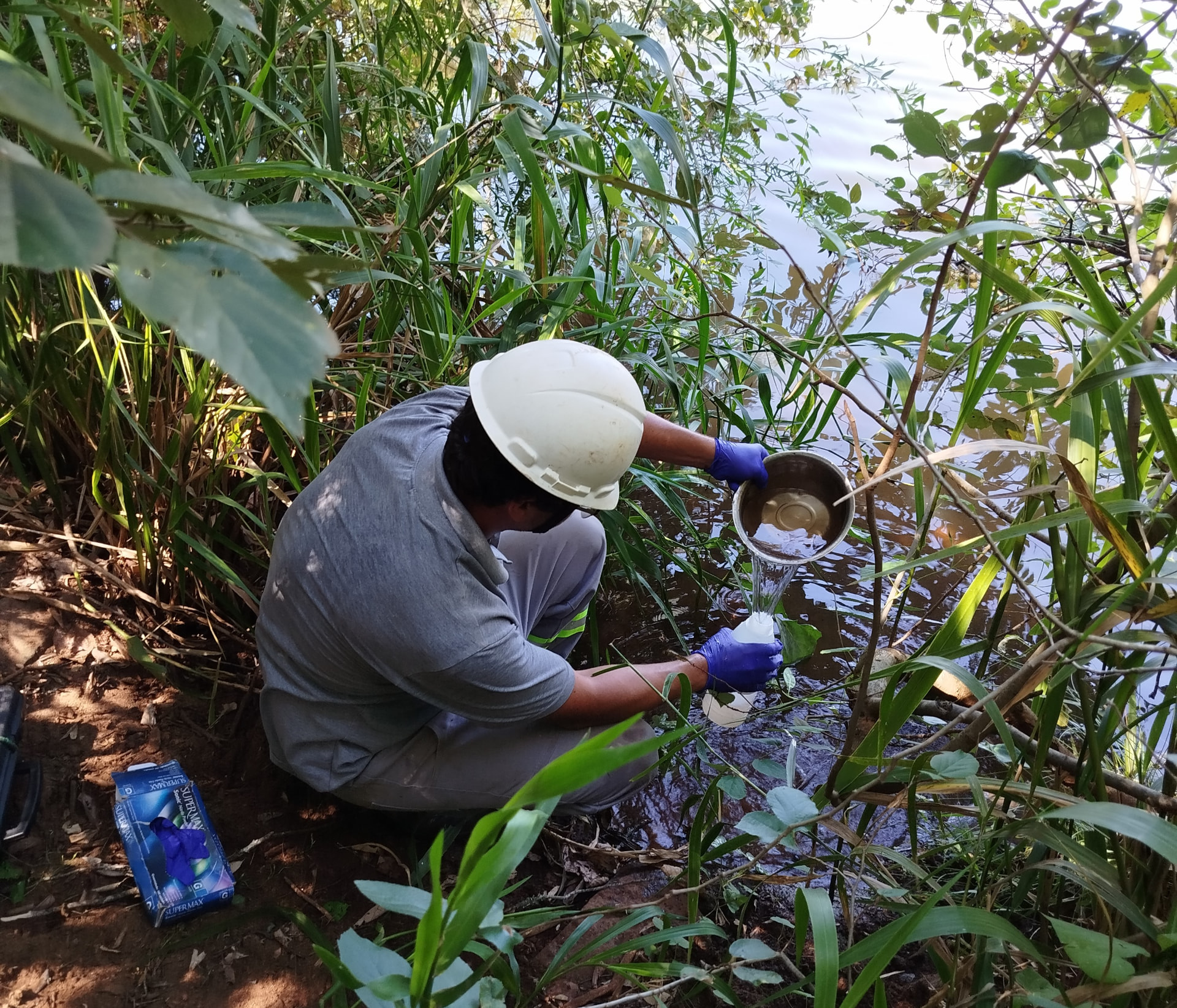 Trabalho de campo para estudo de capacidade de suporte do corpo hídrico receptor - foto 7